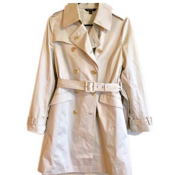 Brooks Brothers Jackets & Blazers - Brooks Brothers Khaki Trench Coat